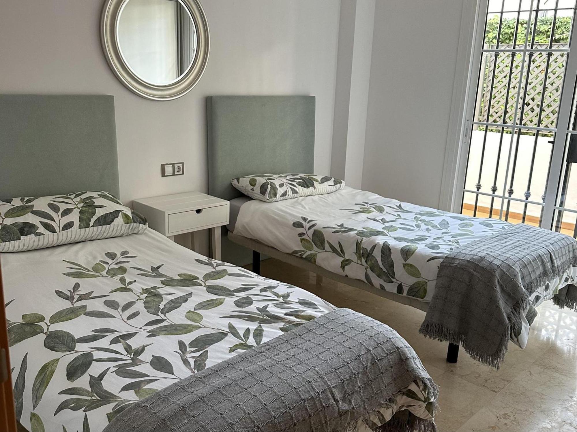 Ground Floor 2Bed Apartment Duquesa Manilva San Luis de Sabinillas Dış mekan fotoğraf